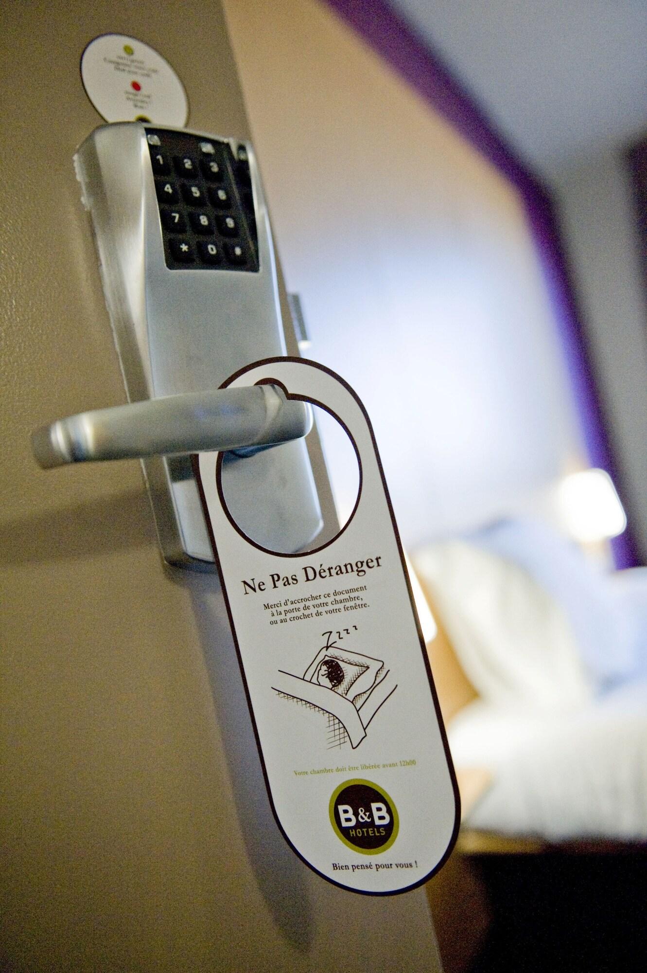 B&B Hotel Lyon Eurexpo Chassieu Eksteriør billede