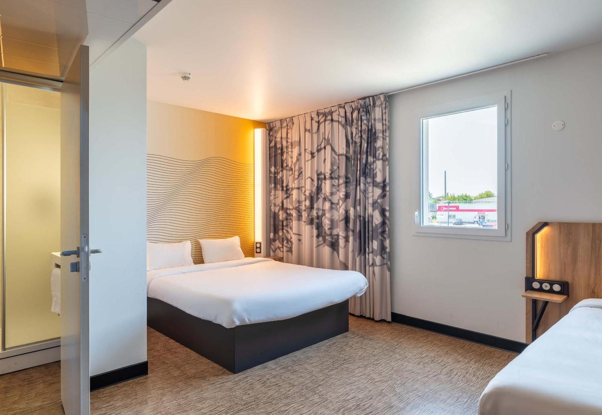 B&B Hotel Lyon Eurexpo Chassieu Eksteriør billede